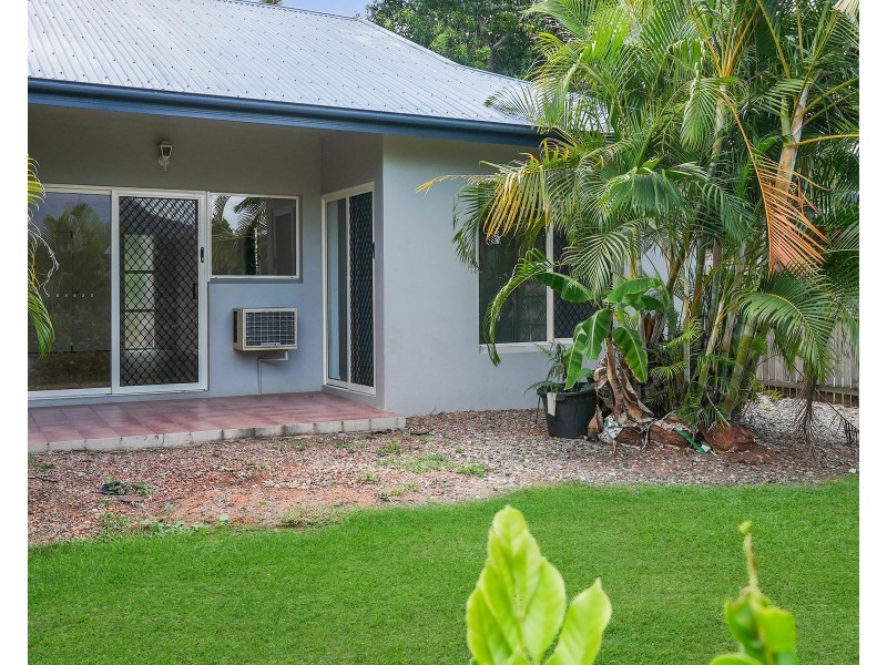 8/4-10 Hedley Close, Redlynch QLD 4870