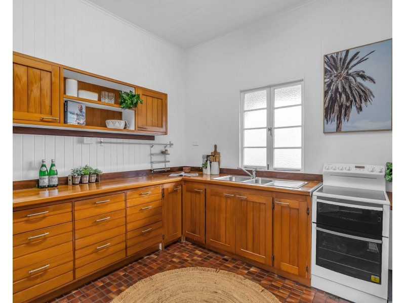 26 Queen Street, Parramatta Park QLD 4870