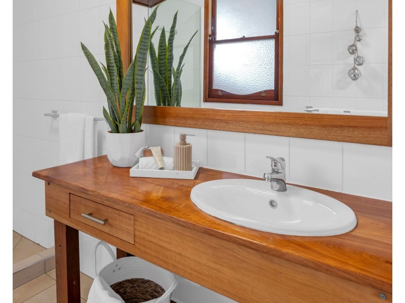 26 Queen Street, Parramatta Park QLD 4870