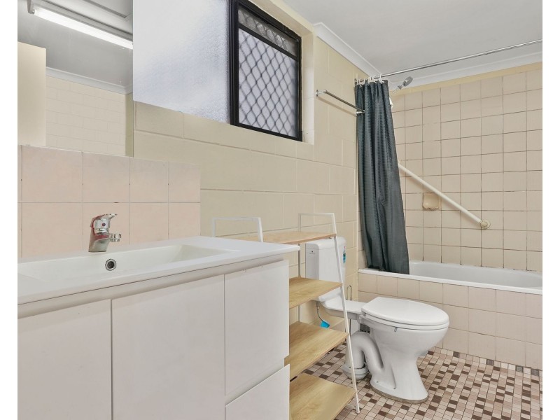 5/215-217 McLeod Street, Cairns North QLD 4870