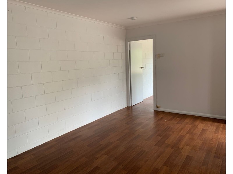 2/80 Birch Street, Manunda QLD 4870