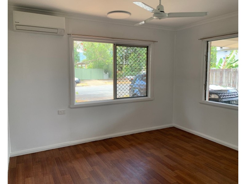 2/80 Birch Street, Manunda QLD 4870