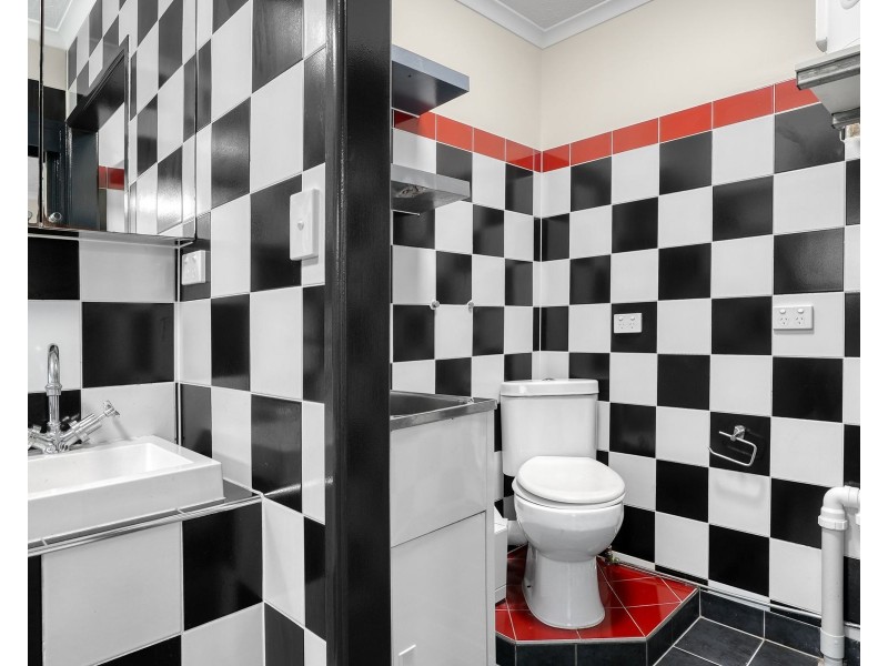 1/1 Chester Court, Manunda QLD 4870