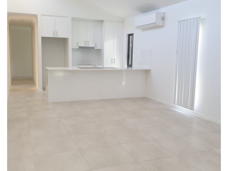 11/136-166 Moore Road, Kewarra Beach QLD 4879