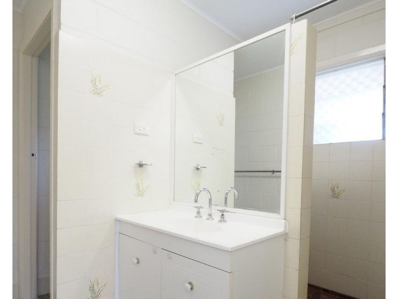 1/80 Birch Street, Manunda QLD 4870
