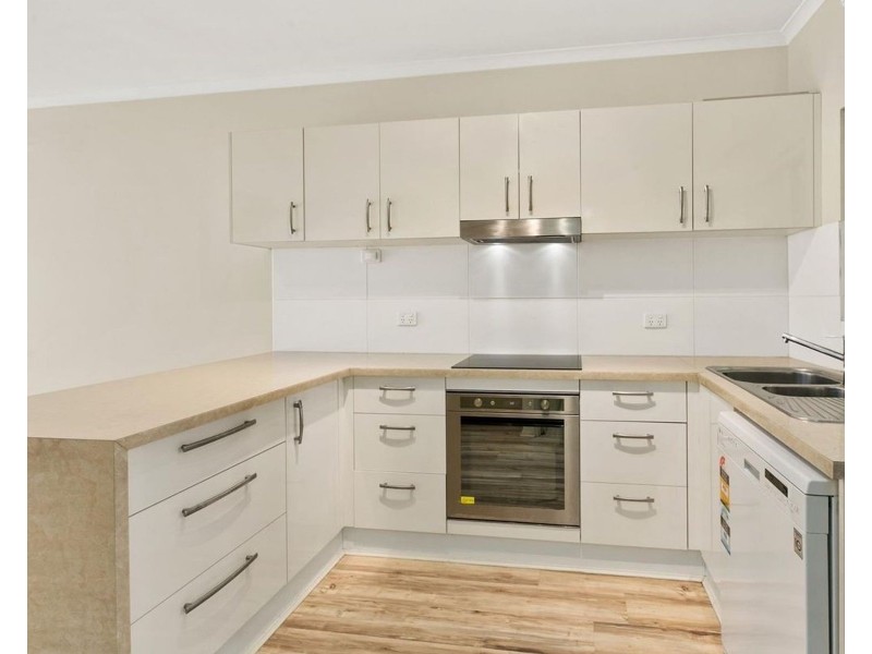 8/25-27 Fairweather Street, Yorkeys Knob QLD 4878