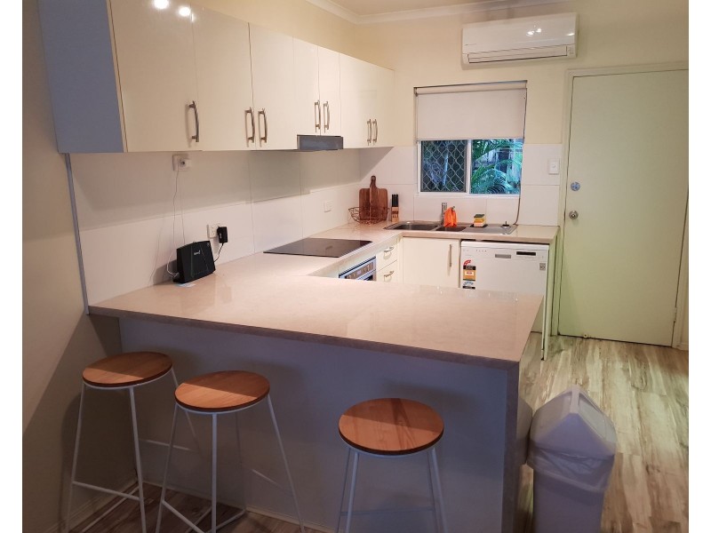 8/25-27 Fairweather Street, Yorkeys Knob QLD 4878