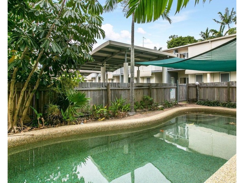 8/25-27 Fairweather Street, Yorkeys Knob QLD 4878
