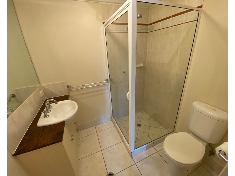 8/310-316 Lake Street, Cairns City QLD 4870