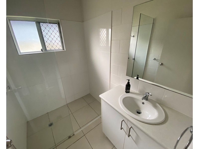 1/55 Macilwraith Street, Manoora QLD 4870