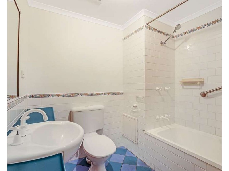 206/186-188 McLeod Street, Cairns North QLD 4870