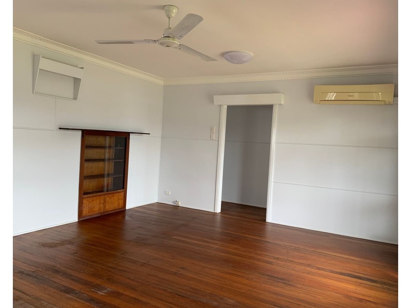 193 Newell Street, Bungalow QLD 4870