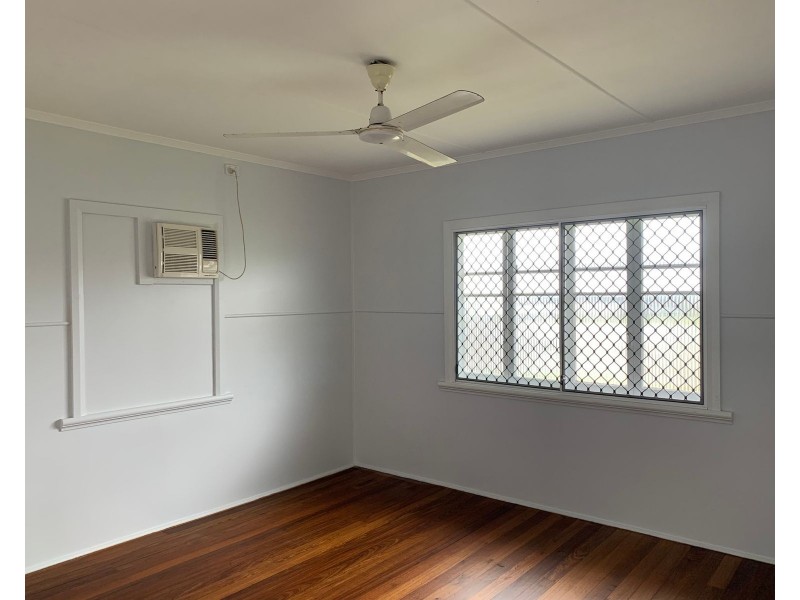 193 Newell Street, Bungalow QLD 4870