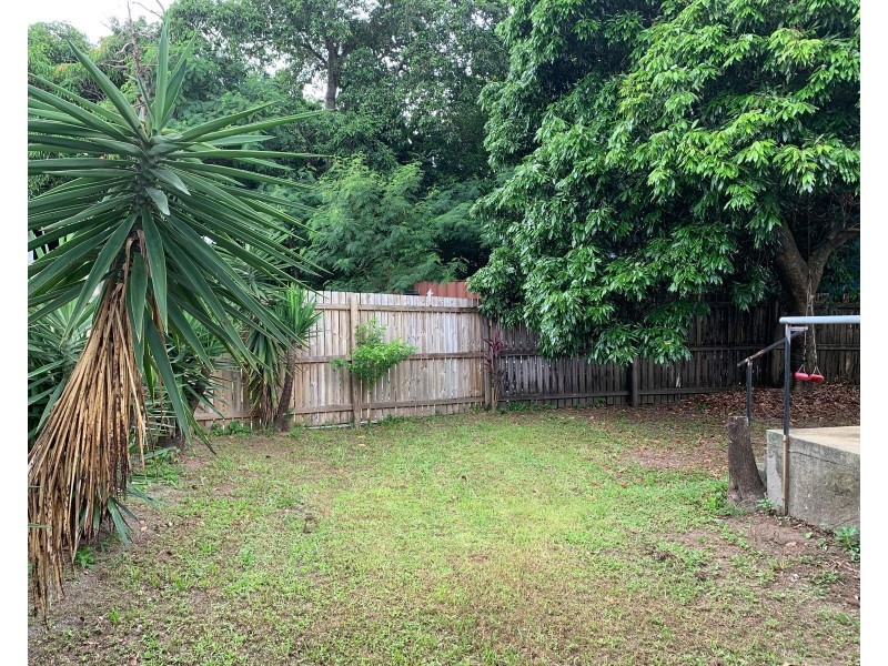 193 Newell Street, Bungalow QLD 4870