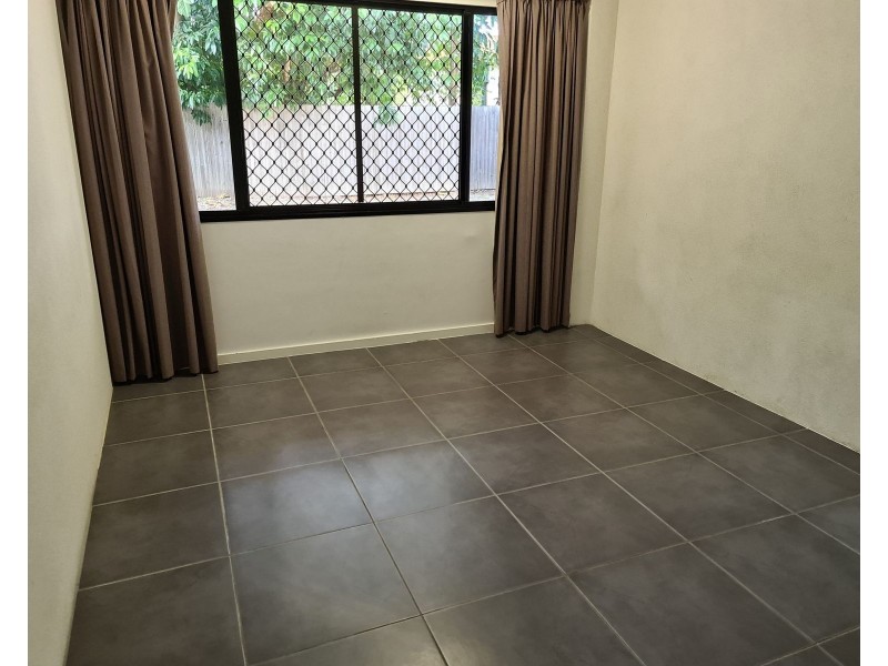 2/338 Sheridan Street, Cairns North QLD 4870