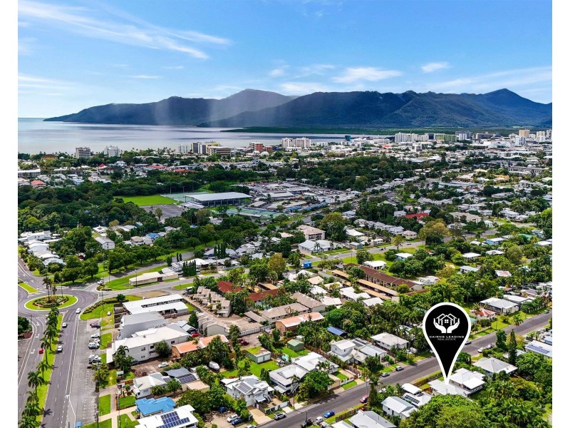 15 Chaplain Avenue, Manunda QLD 4870