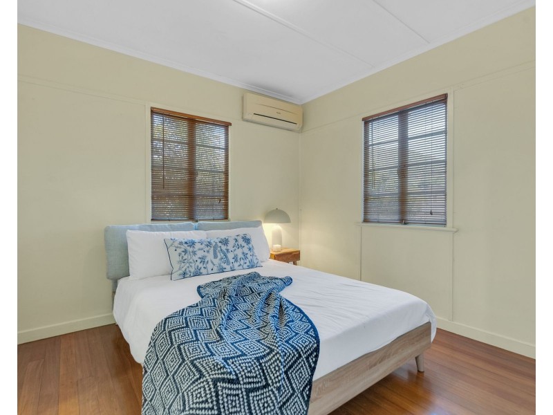 25 Cavendish Street, Earlville QLD 4870