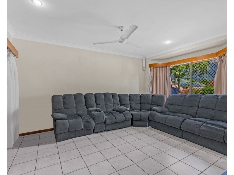 8 Greenford Close, Brinsmead QLD 4870