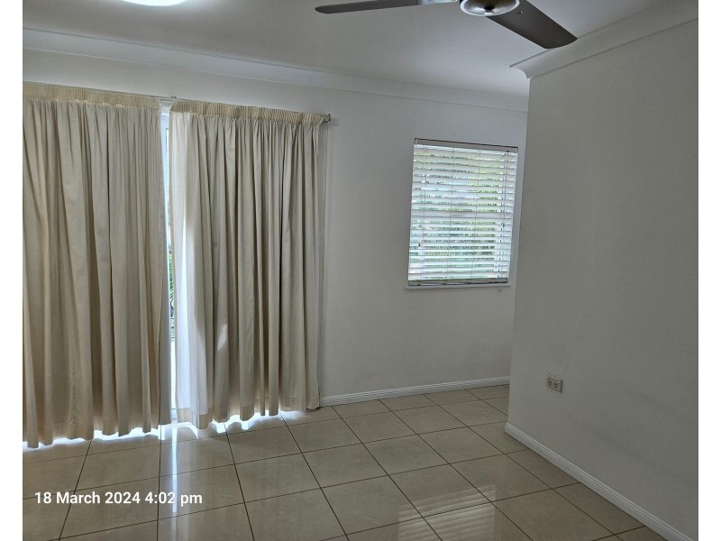 15 Martyn Street, Parramatta Park QLD 4870