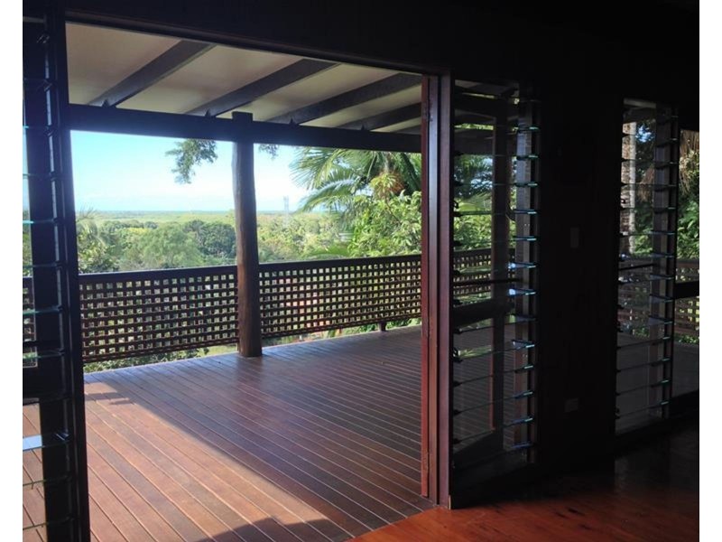 21 Megan Close, Freshwater QLD 4870