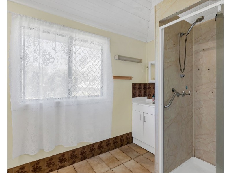 13 Redlynch Intake Road, Redlynch QLD 4870