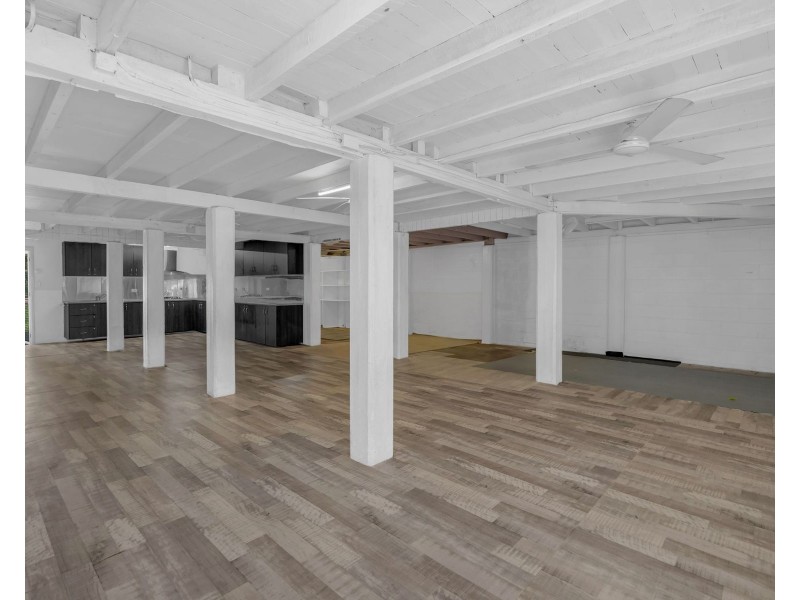 13 Redlynch Intake Road, Redlynch QLD 4870