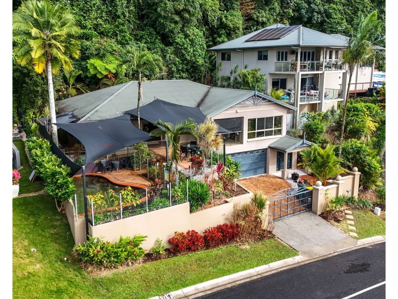 19 Oceanview Place, Mooroobool QLD 4870