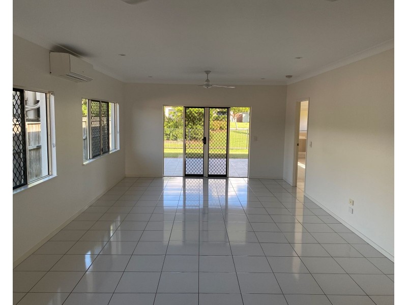 50 Seaways Street, Trinity Beach QLD 4879