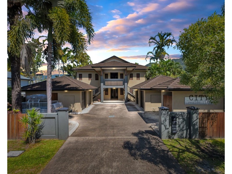 3/83 Hayward Street, Mooroobool QLD 4870