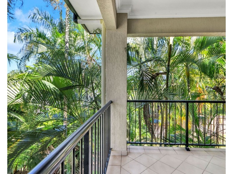 3/83 Hayward Street, Mooroobool QLD 4870