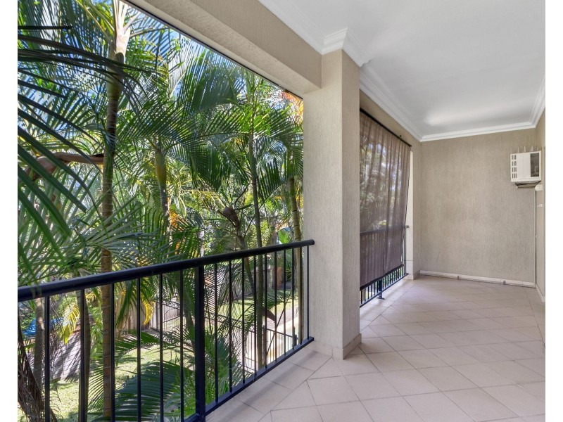 3/83 Hayward Street, Mooroobool QLD 4870