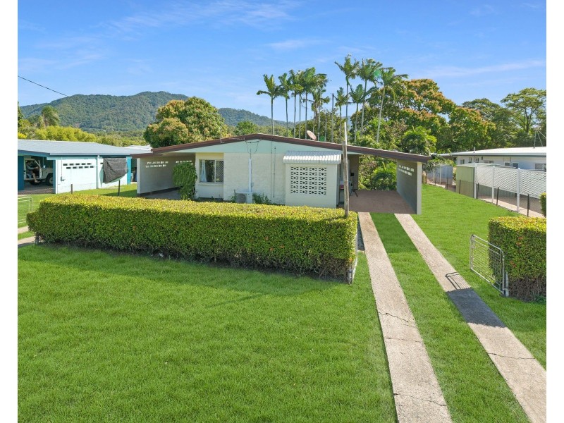 19 Mulligan Street, Manoora QLD 4870