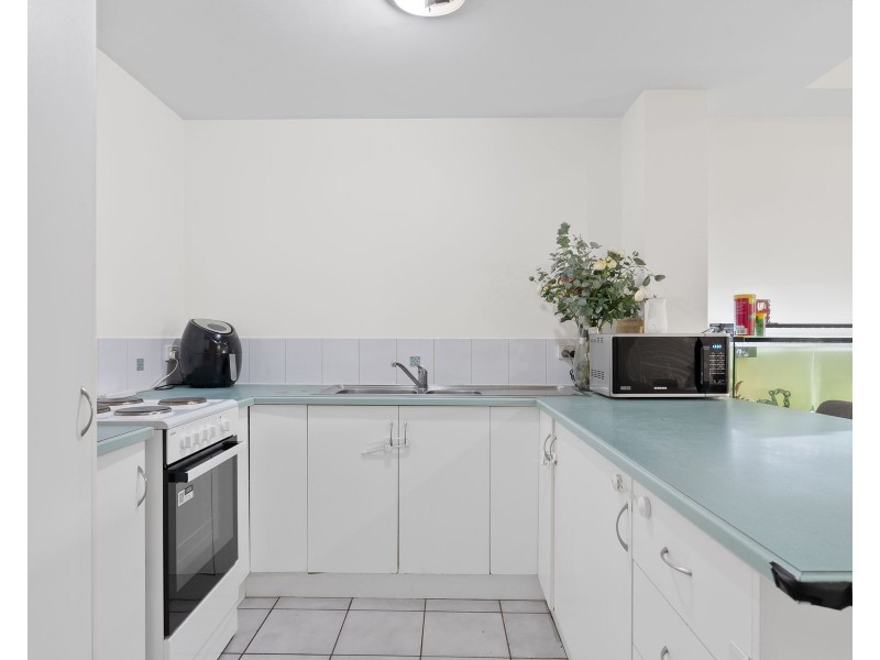 2/38 SPRINGFIELD CRESCENT, Manoora QLD 4870