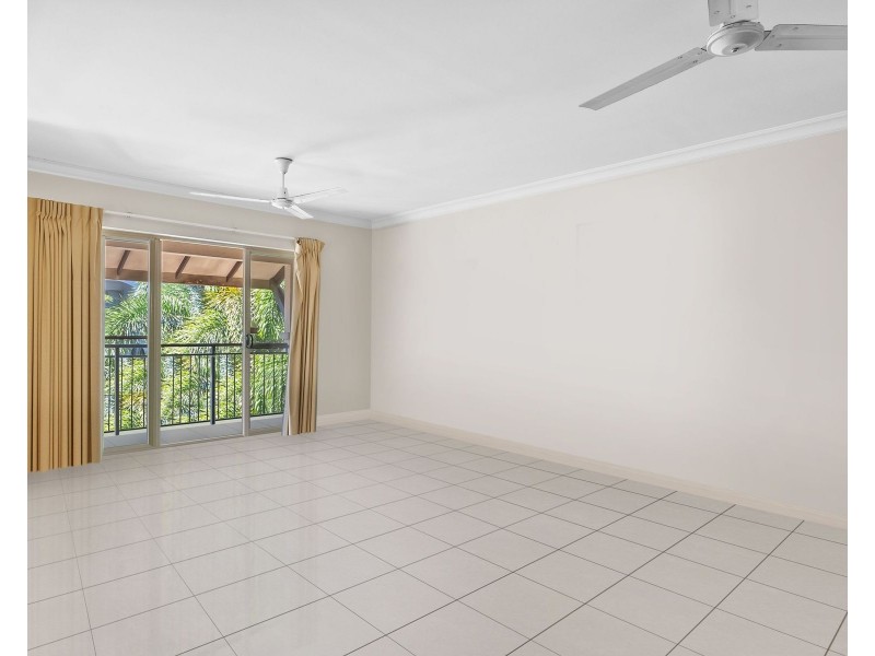 1758/2-10 Greenslopes Street, Cairns North QLD 4870