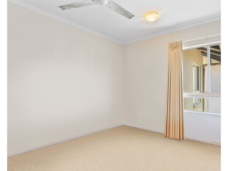 1758/2-10 Greenslopes Street, Cairns North QLD 4870