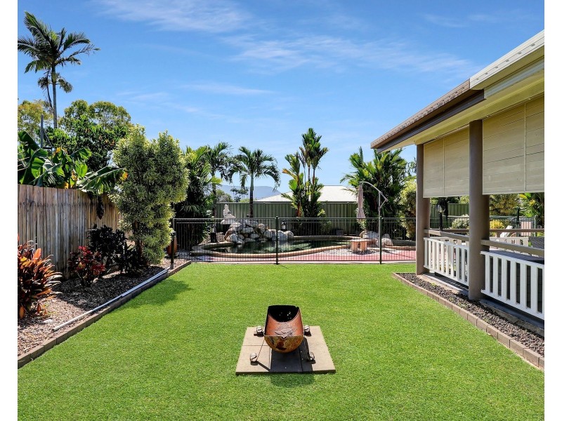 27 Carnation Drive, Mooroobool QLD 4870