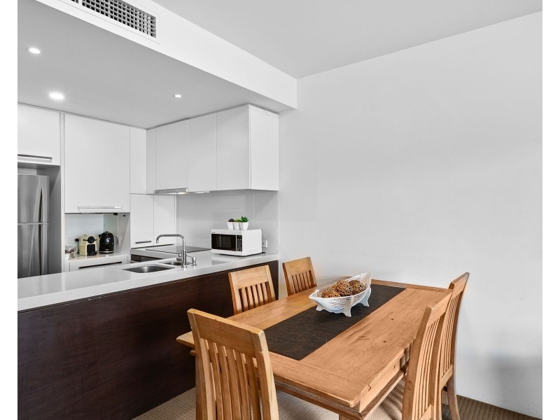 16/1 Marlin Parade, Cairns City QLD 4870