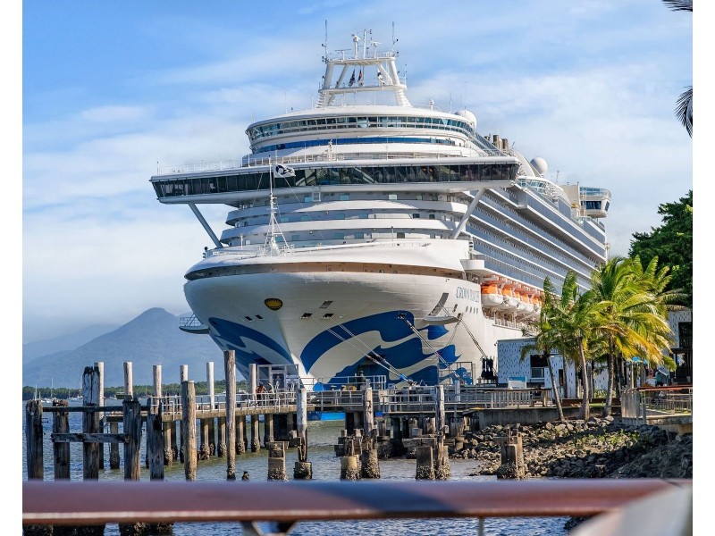 16/1 Marlin Parade, Cairns City QLD 4870