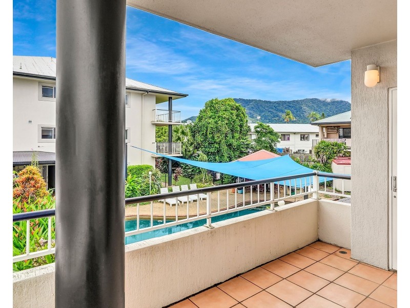 16/670-678 Bruce Highway, Woree QLD 4868