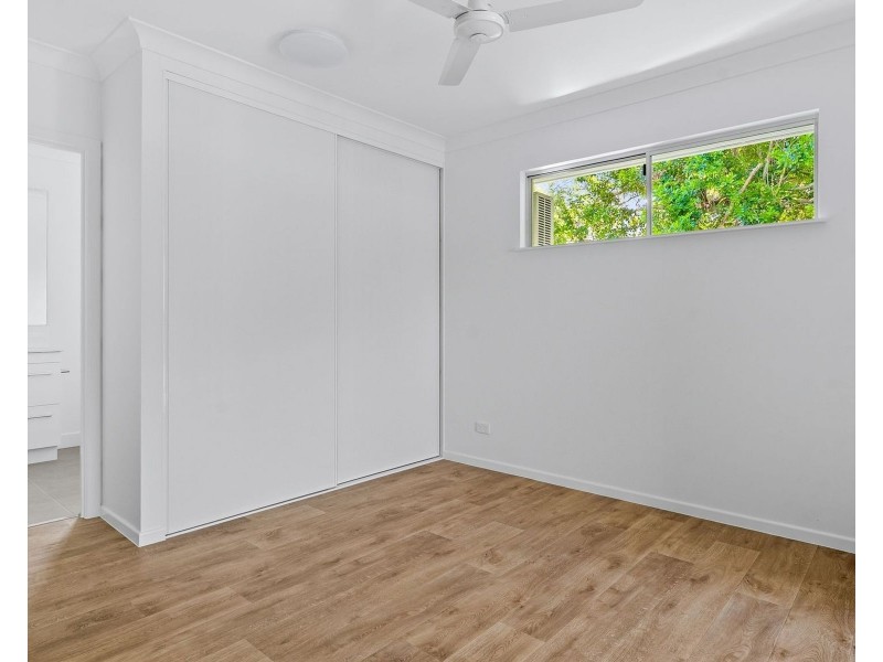 449B McCoombe Street, Mooroobool QLD 4870