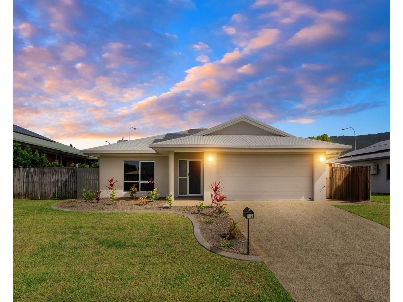 17 Hetherton Street, Smithfield QLD 4878