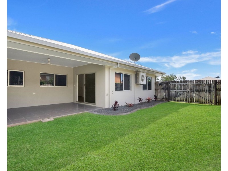 17 Hetherton Street, Smithfield QLD 4878
