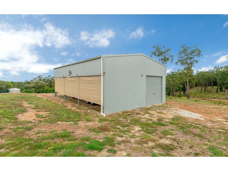 5 Ayre Close, The Pinnacles NSW 2460