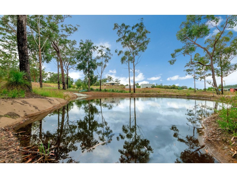 5 Ayre Close, The Pinnacles NSW 2460
