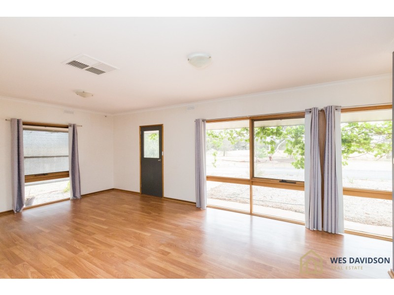 636 Riverside East Road, Riverside VIC 3401