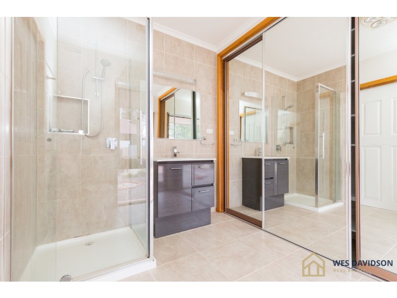 636 Riverside East Road, Riverside VIC 3401