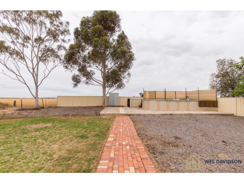 636 Riverside East Road, Riverside VIC 3401