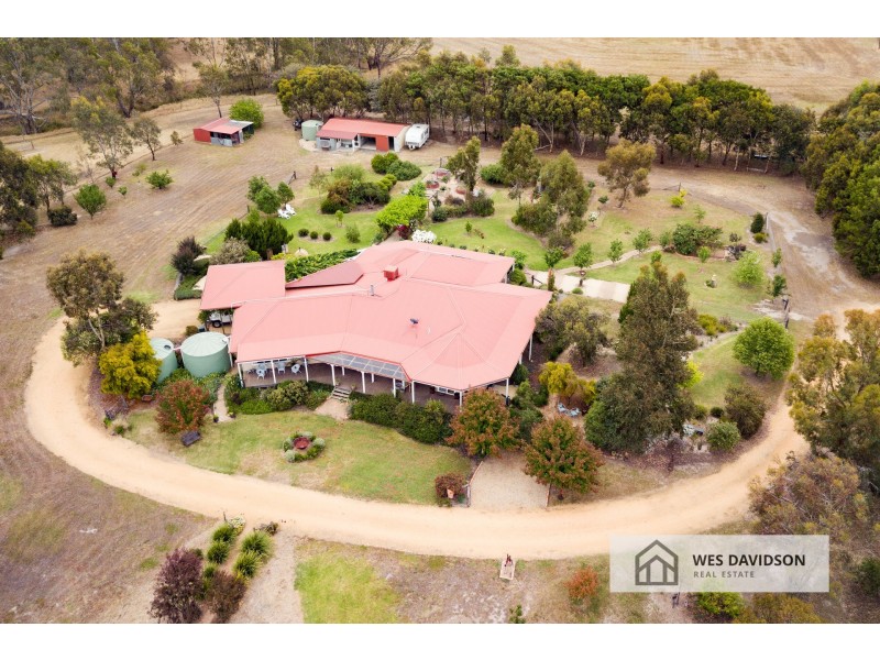 363 Stapledons Road, Dadswells Bridge VIC 3385