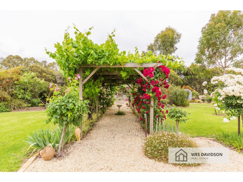 363 Stapledons Road, Dadswells Bridge VIC 3385