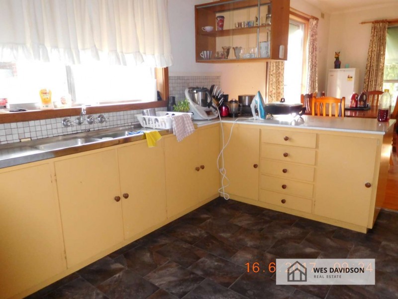 37 Lochiel Street, Dimboola VIC 3414